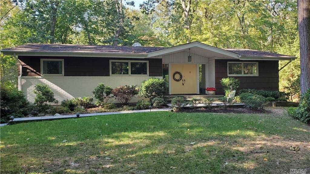 8 Frog Hollow Lane - Photo 1