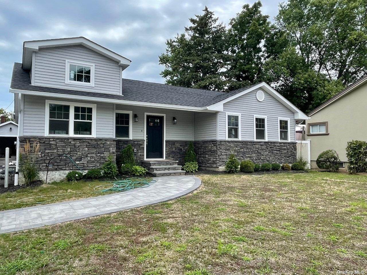 636 Pine Lane - Photo 1