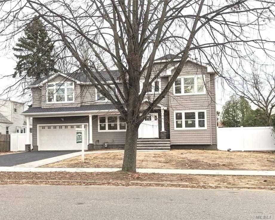 18 Algonquin Ave - Photo 1