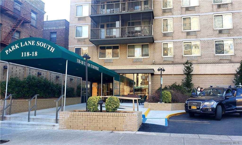 118-18 Union Turnpike - Photo 1