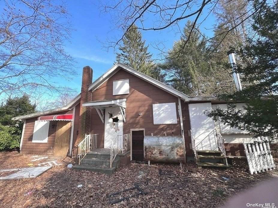 2338 Chestnut Avenue - Photo 1