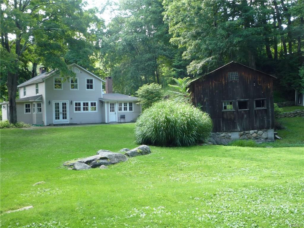160 Middle Patent Road - Photo 1