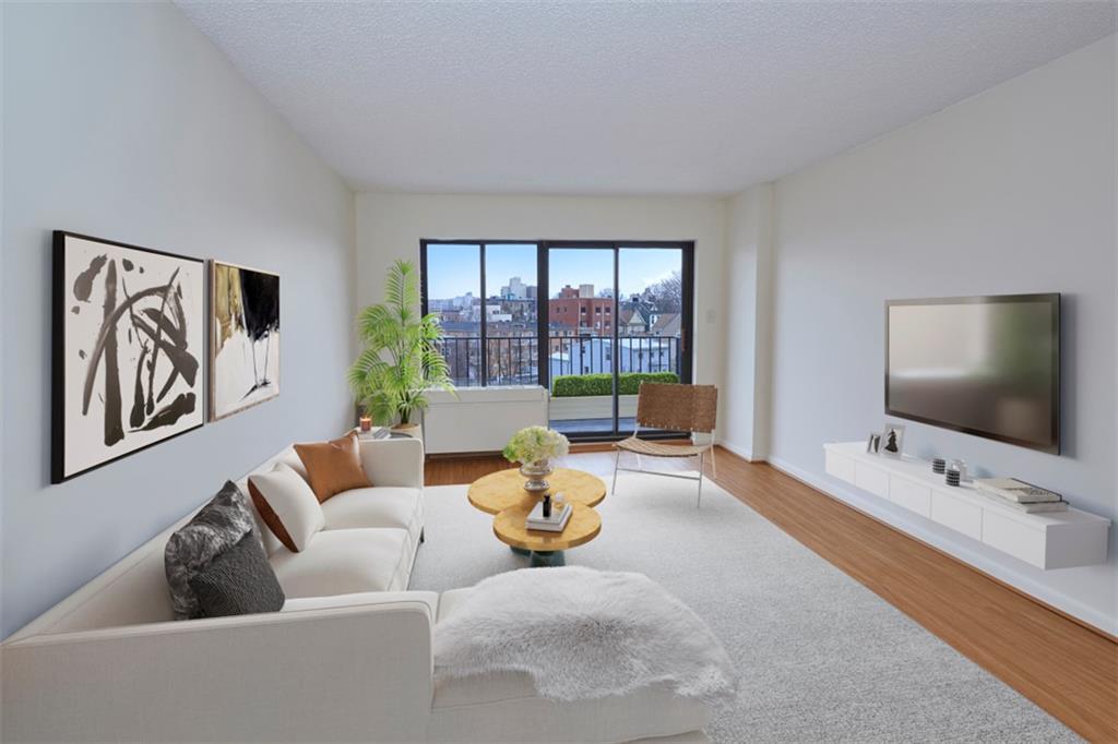 25-40 Shore Boulevard - Photo 1
