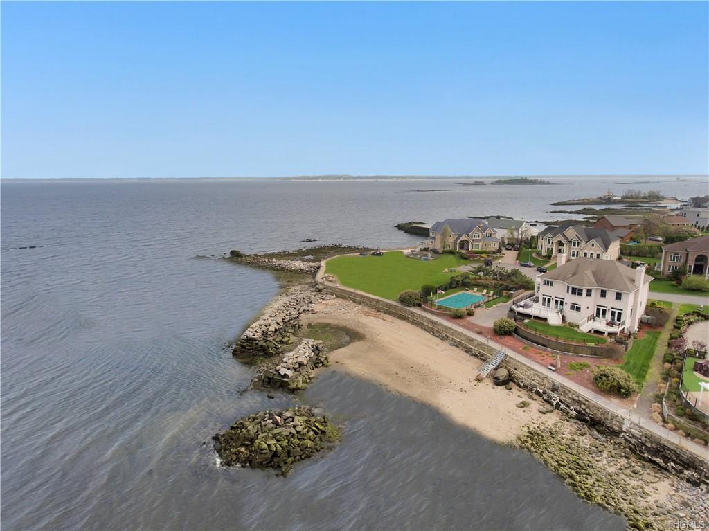 9 Shore Club Drive - Photo 1