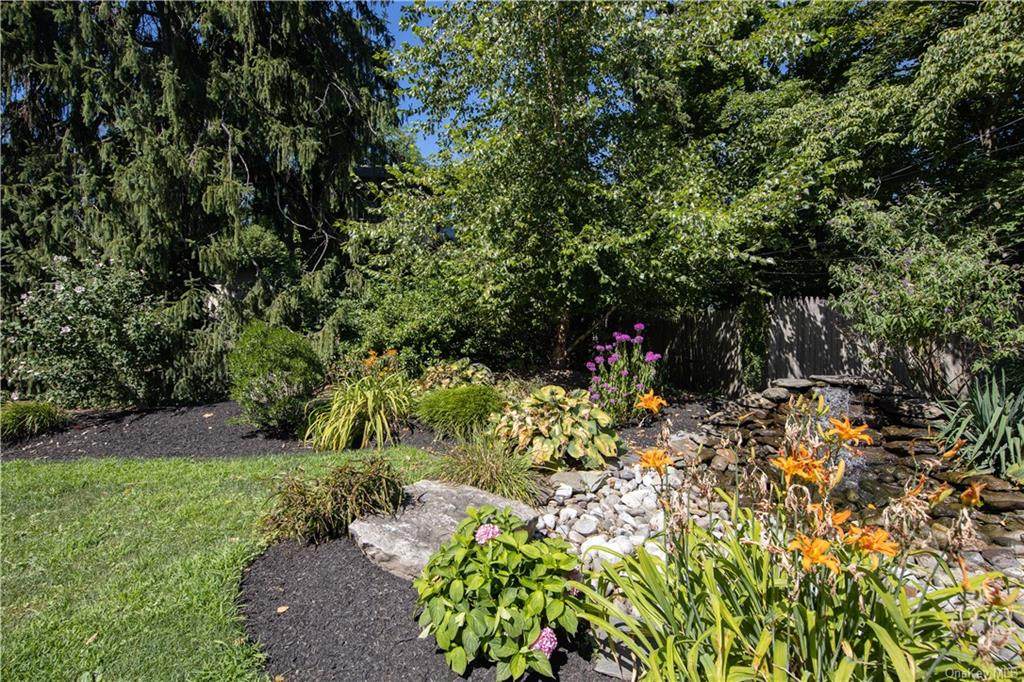 283 Middletown Road - Photo 1
