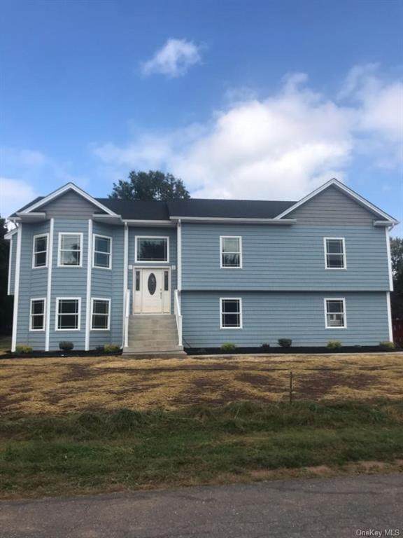 28 Grant Avenue - Photo 1