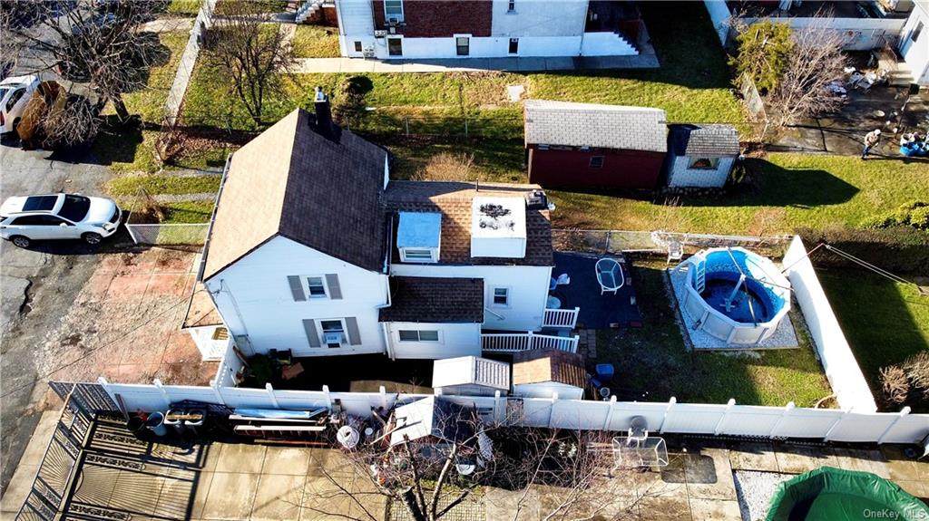 2919 Meyers Street - Photo 1