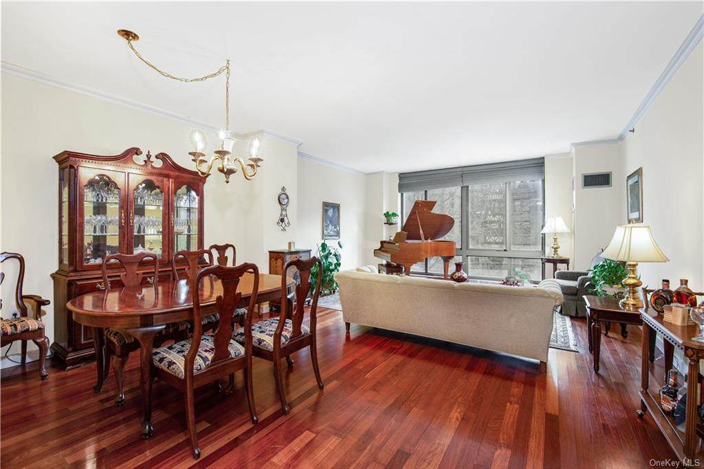 10 City Place - Photo 1