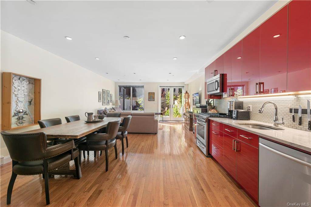 148 121st Street - Photo 1