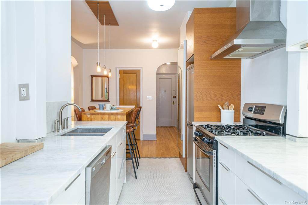 20 William Street - Photo 1