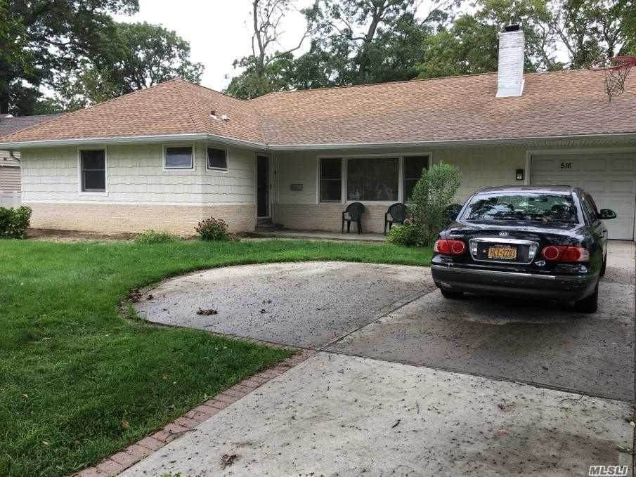 516 Edward Avenue - Photo 1
