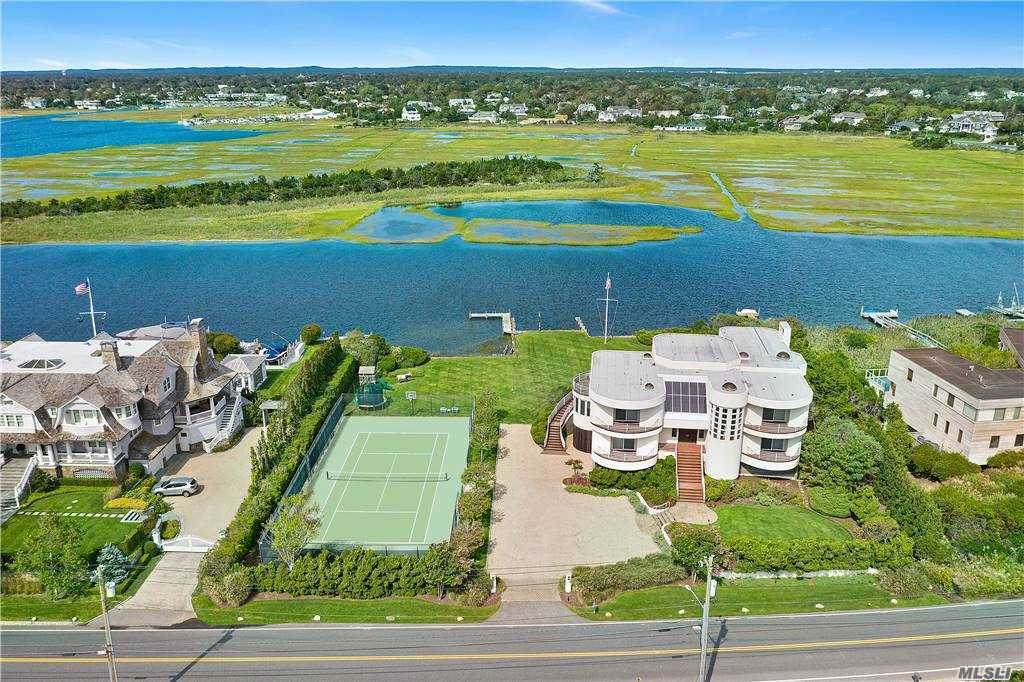 132 Dune Road - Photo 1