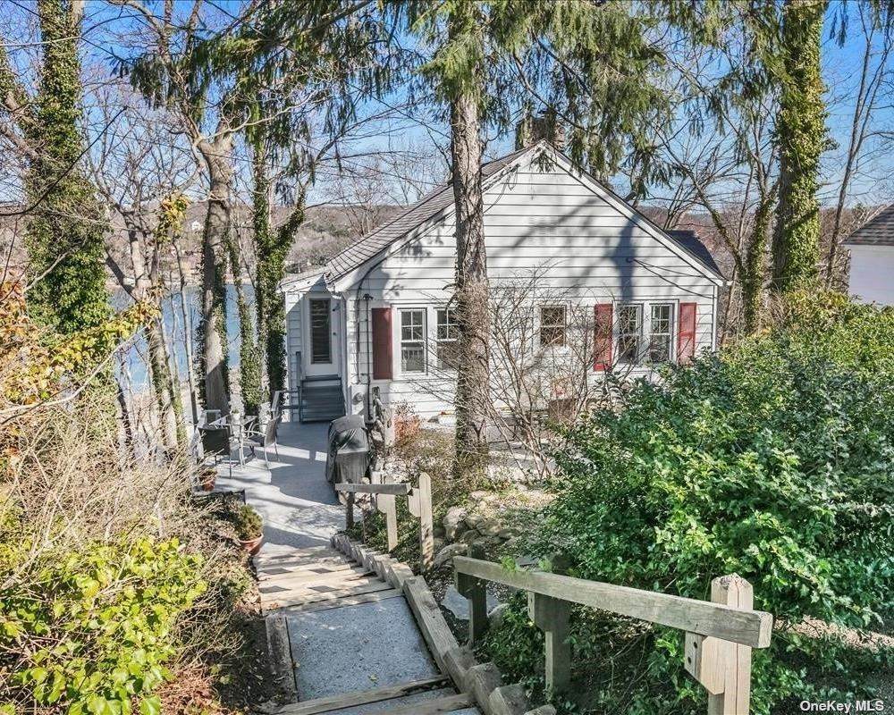 165 Mckinley Terrace - Photo 1
