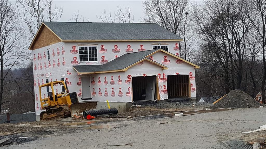 39 Morris Avenue - Photo 1