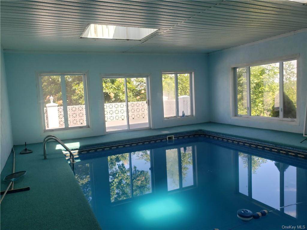 128 Wood Oak Drive - Photo 1