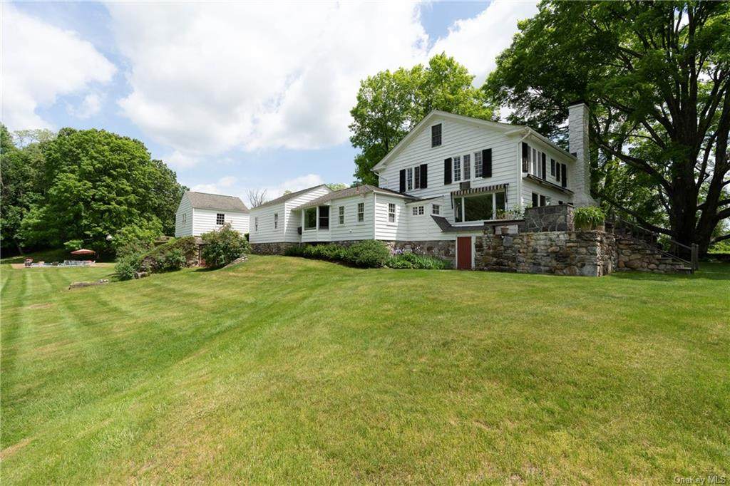 138 Harmony Road - Photo 1
