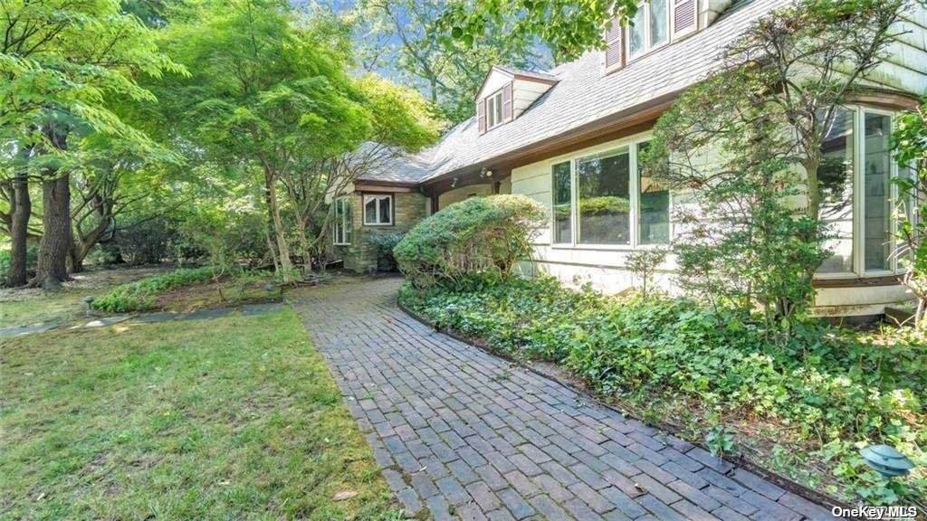 17 Hilltop Drive - Photo 1