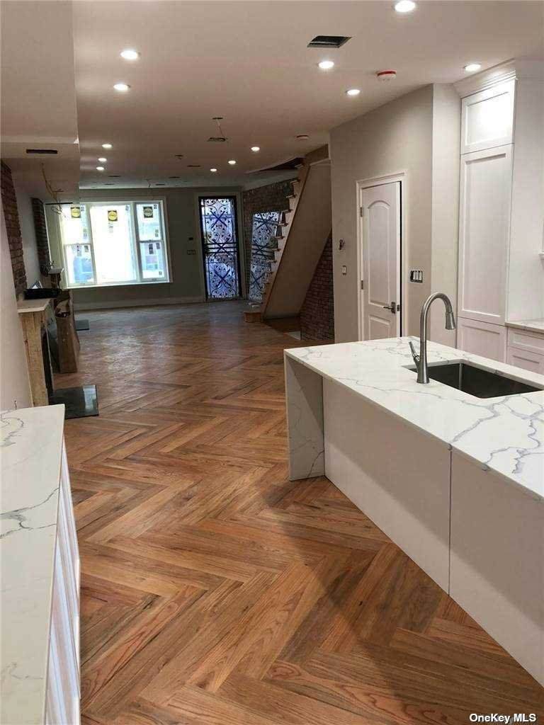 99A Somers Street - Photo 1