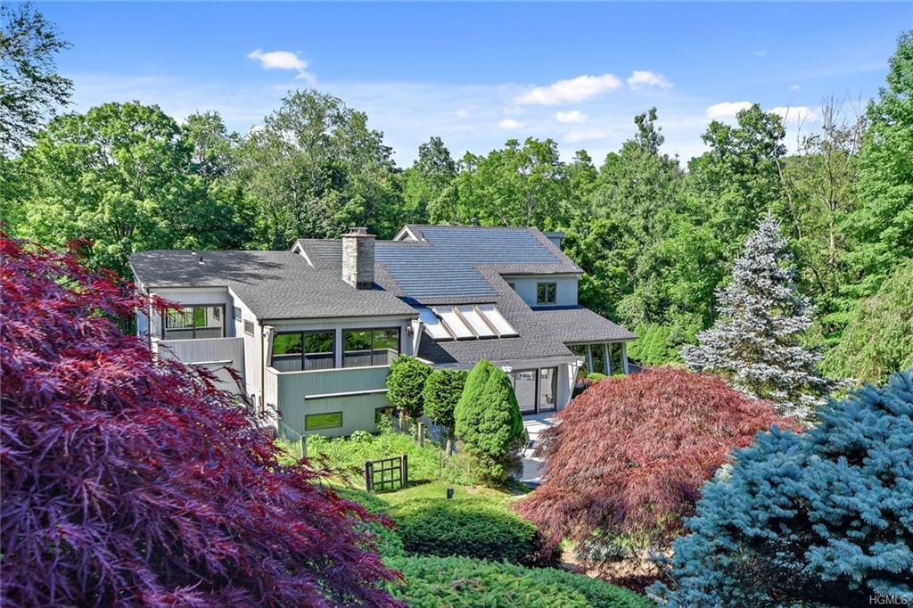 11 Banks Farm Road - Photo 1