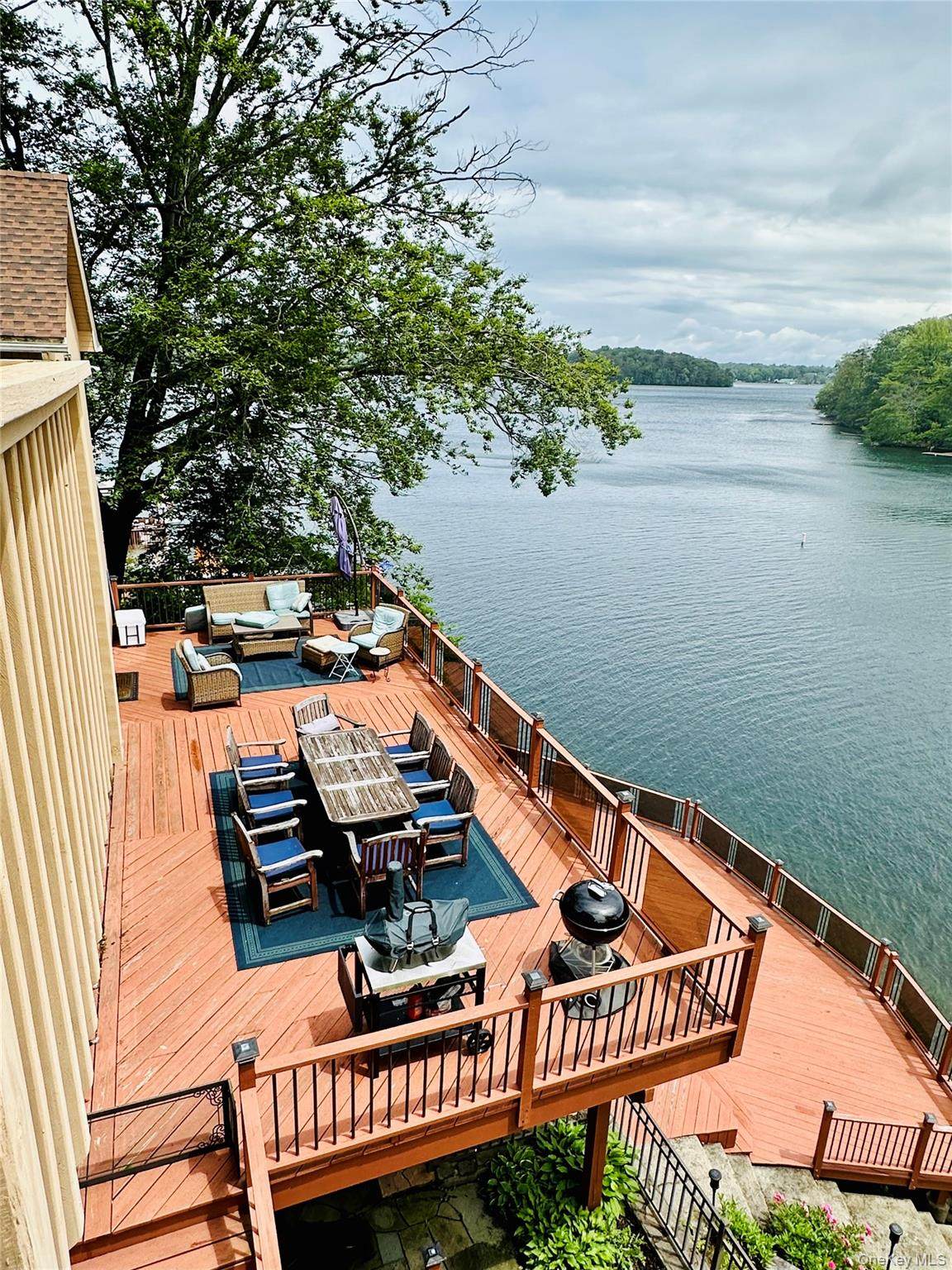 134 Lake Boulevard - Photo 1