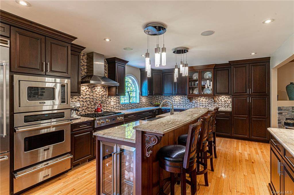 2 Westbrook Court - Photo 1