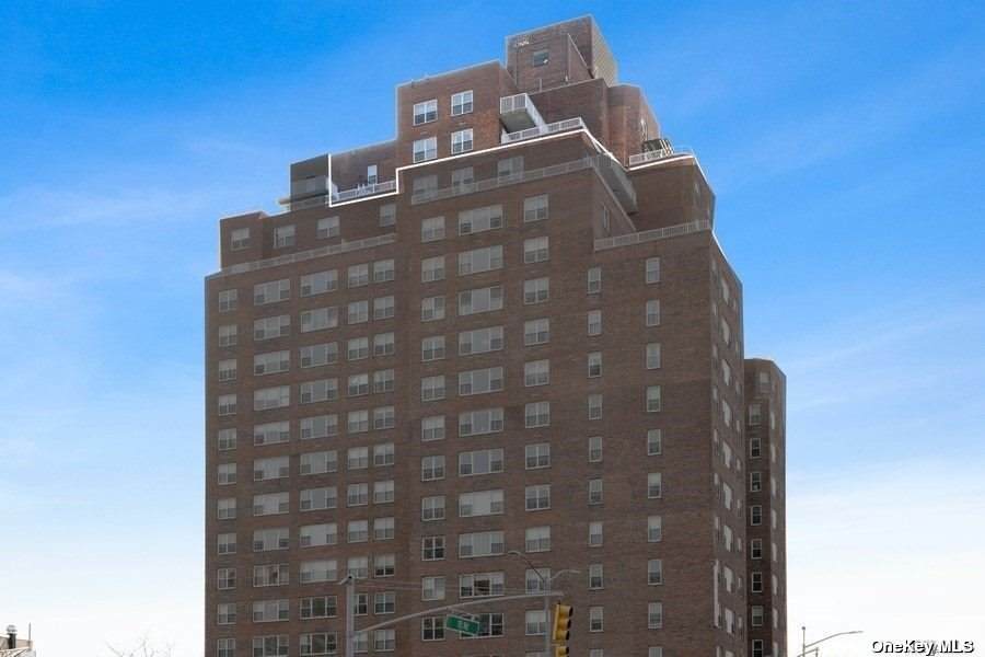 107-40 Queens Boulevard - Photo 1