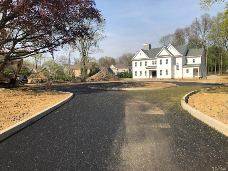 405 Wilmot Road - Photo 1