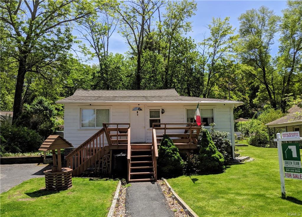 8 Cedar Road - Photo 1