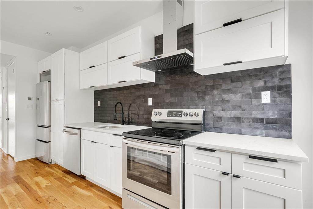 157 Lott Street - Photo 1