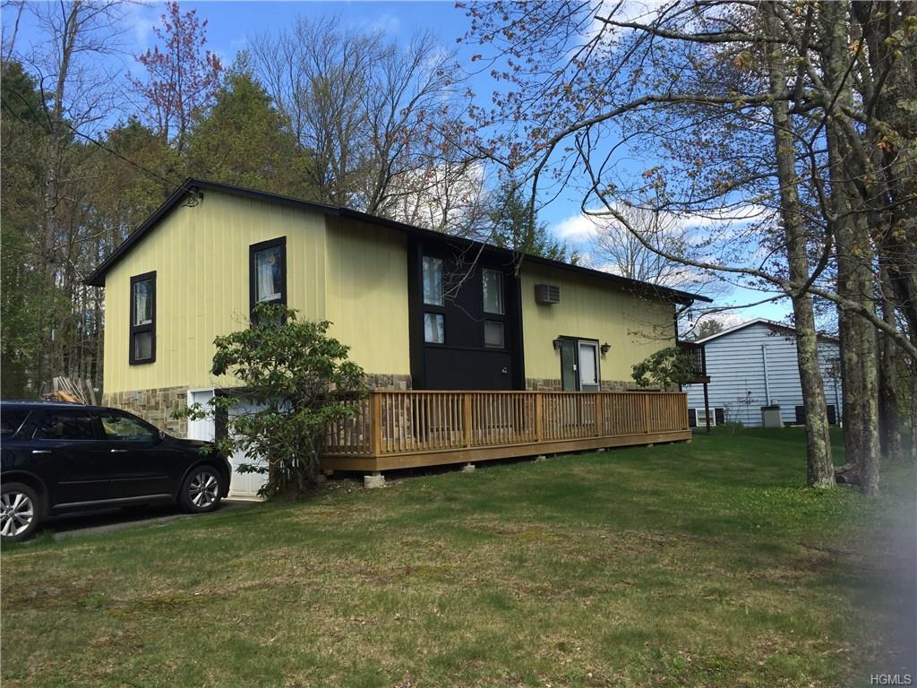 38 Lakeview Drive - Photo 1