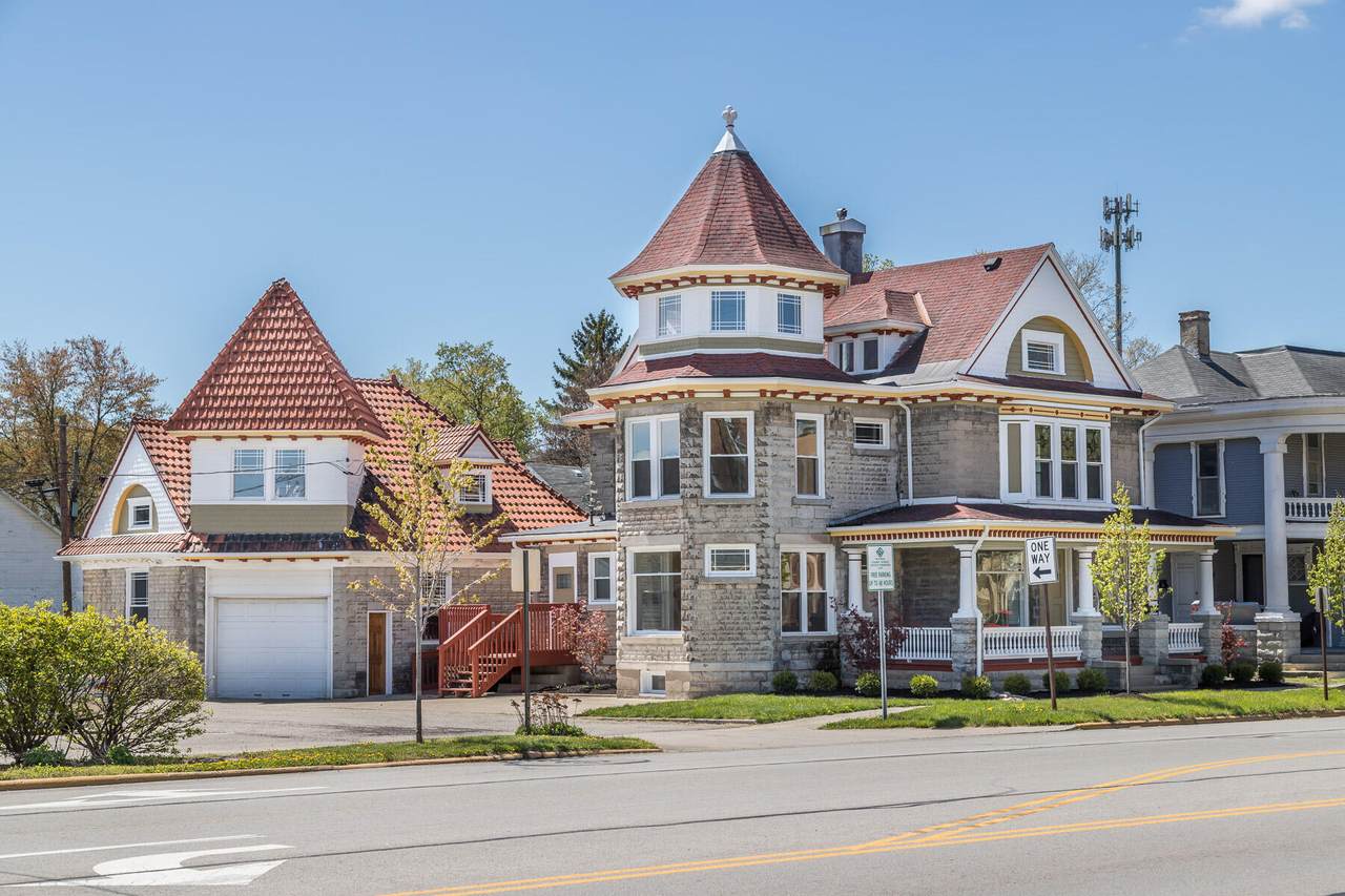 215 Court Street - Photo 1