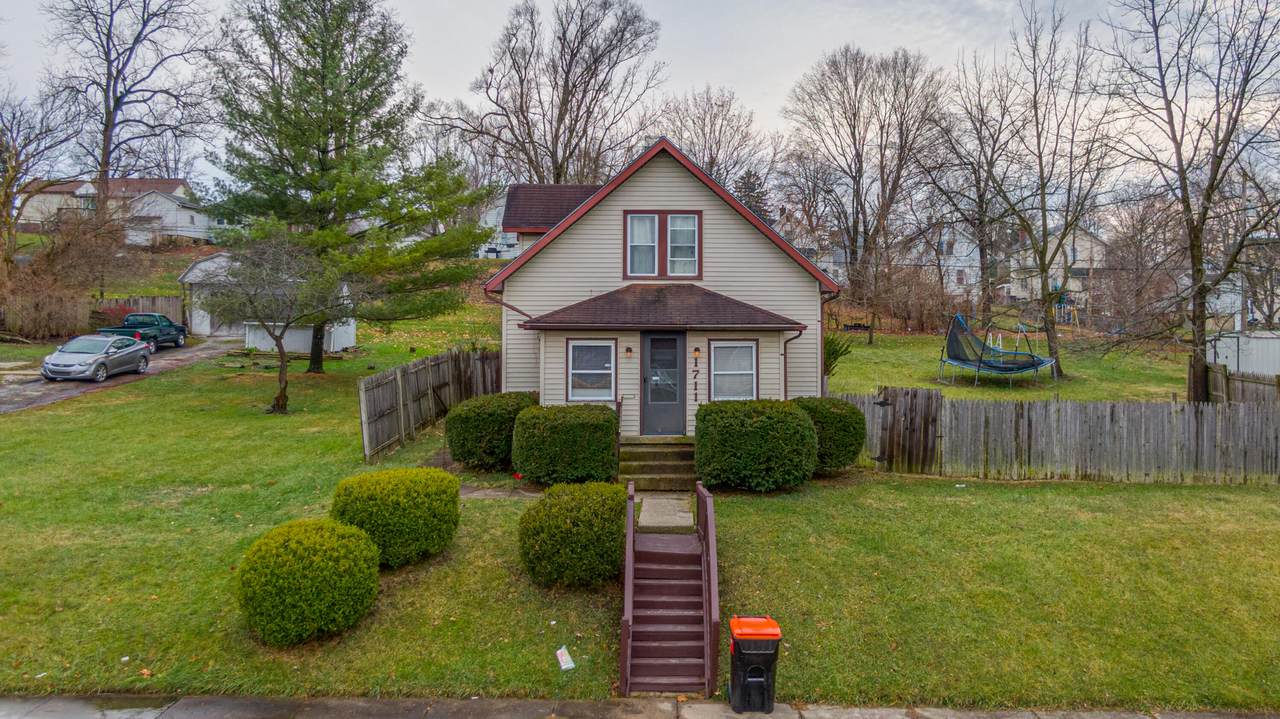 1711 Hillside Avenue - Photo 1