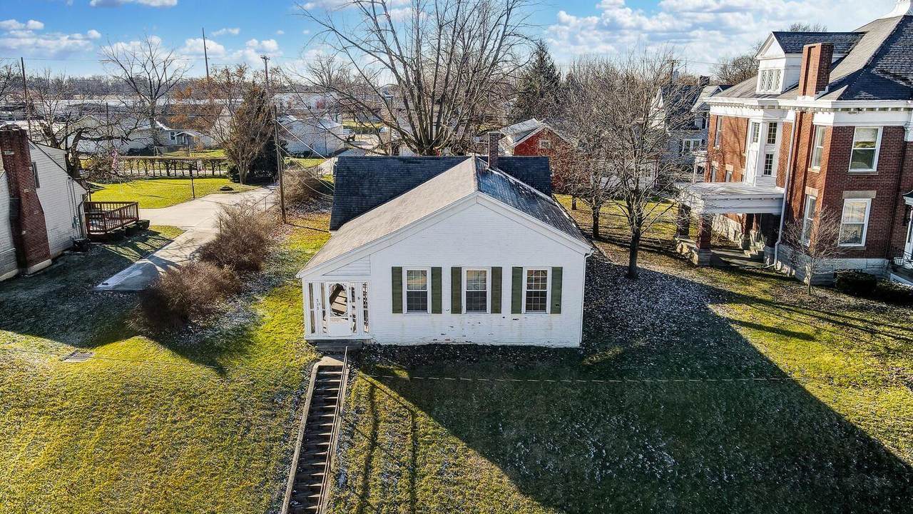 313 Main Street - Photo 1