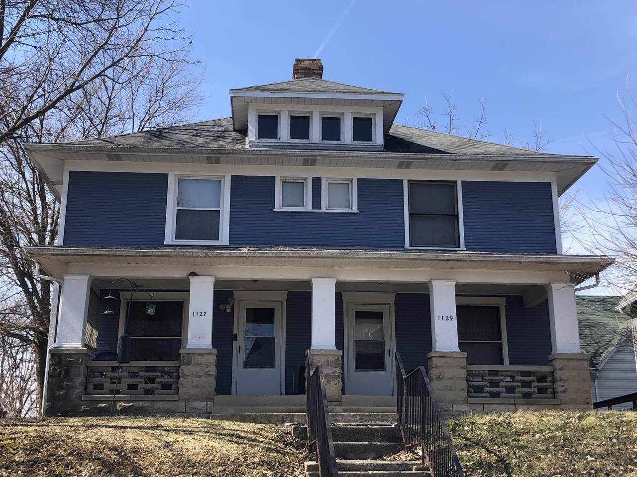 1127 Garfield Avenue - Photo 1