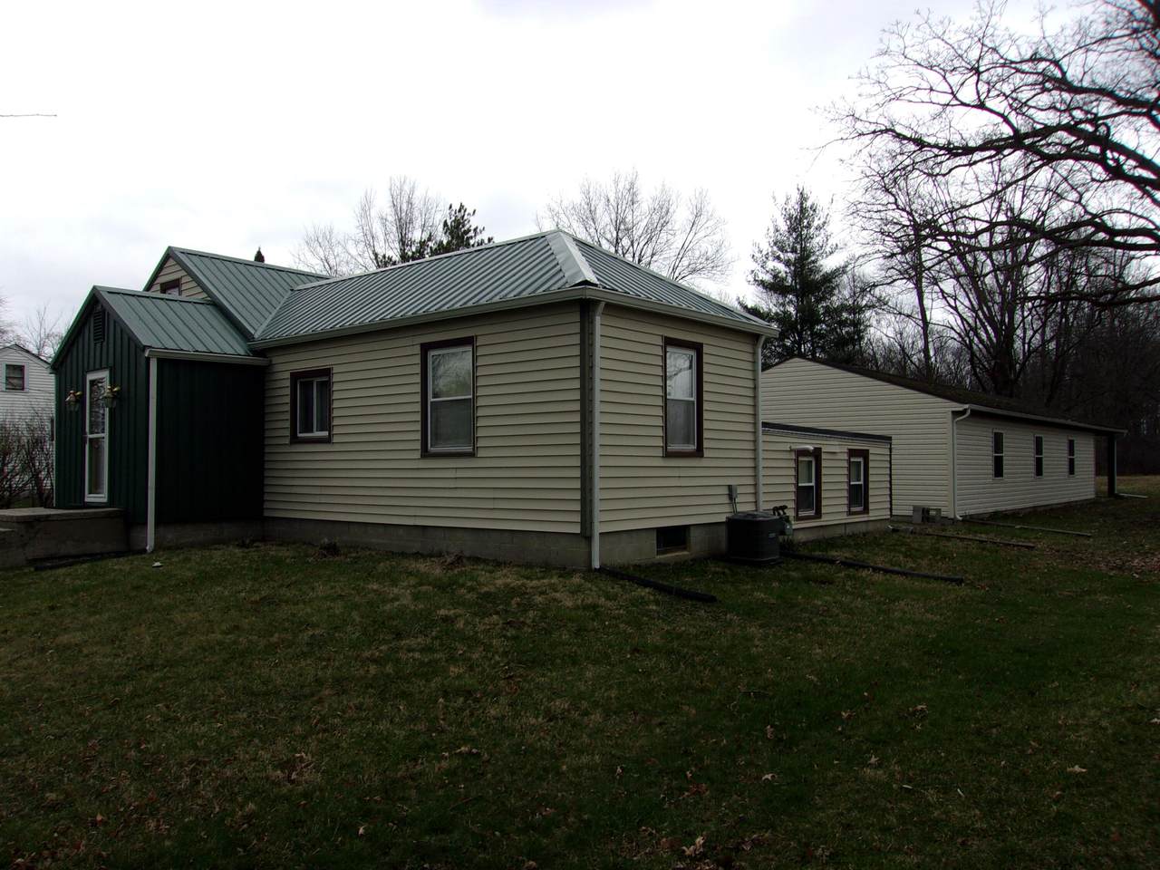 1873 Wonderlick Road - Photo 1
