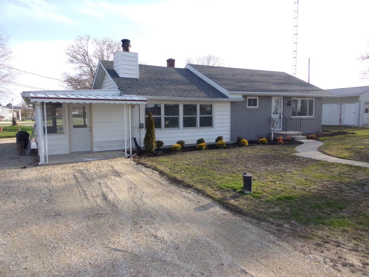 6620 Bruce Road - Photo 1