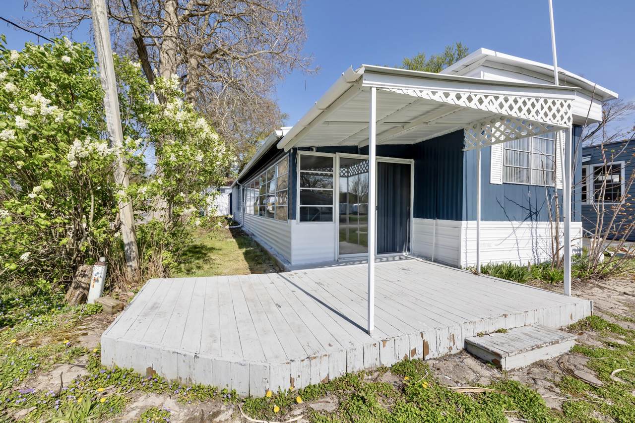 8312 St Rt 366 - Photo 1