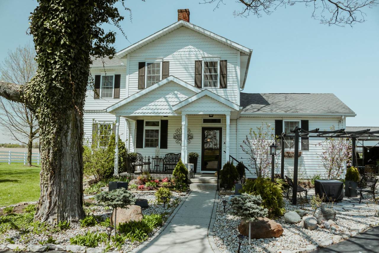 4566 New Carlisle Saint Paris Road - Photo 1