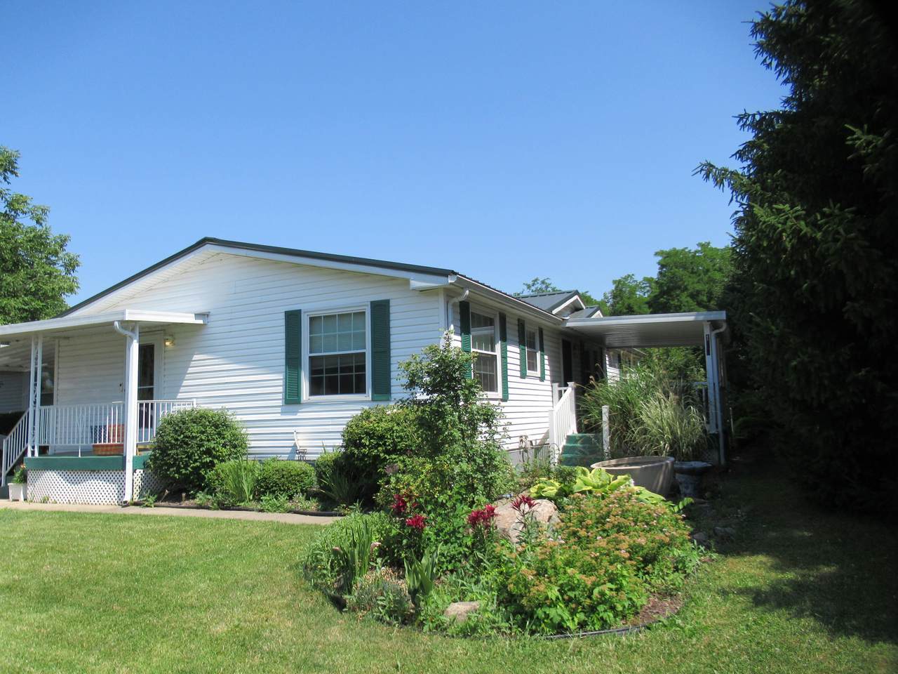 100 Northcreek Drive - Photo 1