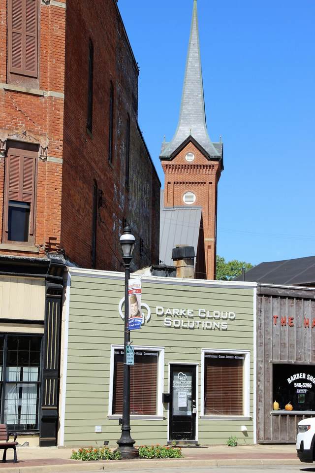 612 Broadway Street - Photo 1