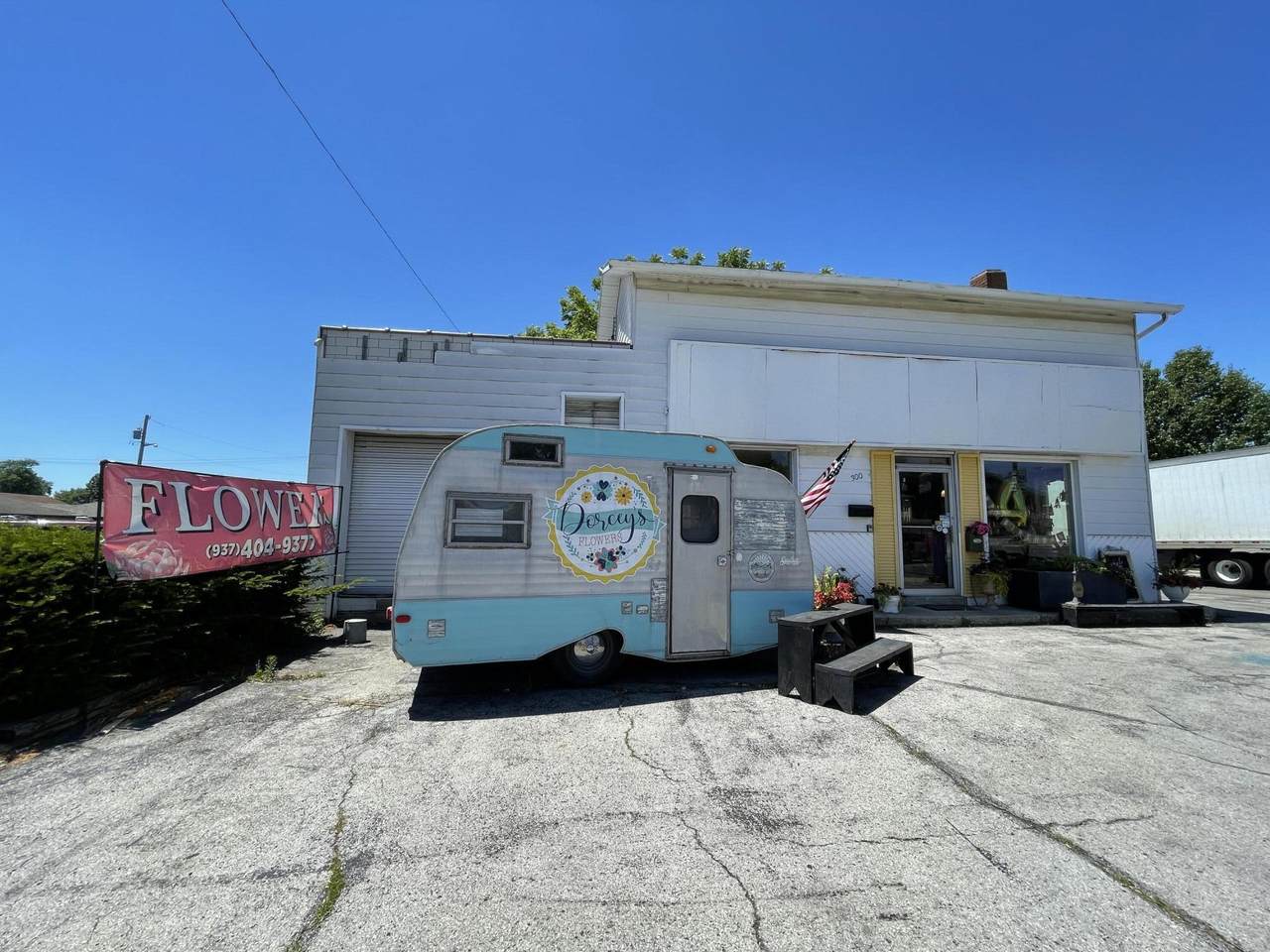 300 Main Street - Photo 1