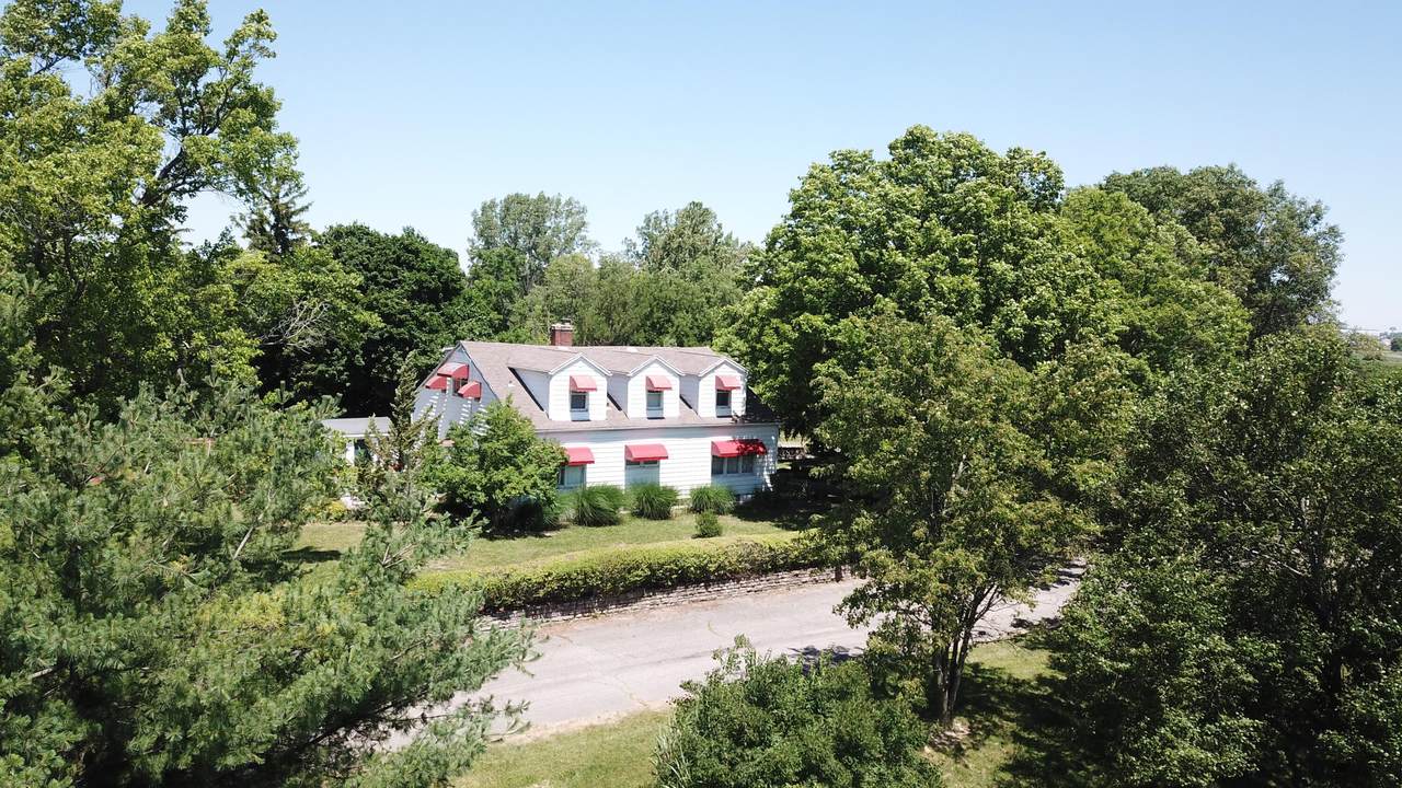 2101 Vandemark Road - Photo 1