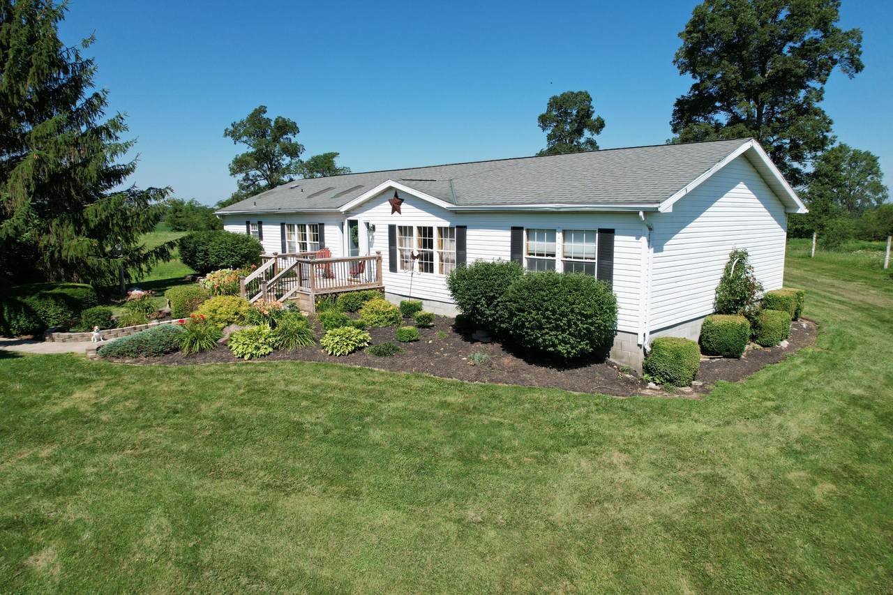 5246 Township Road 202 - Photo 1