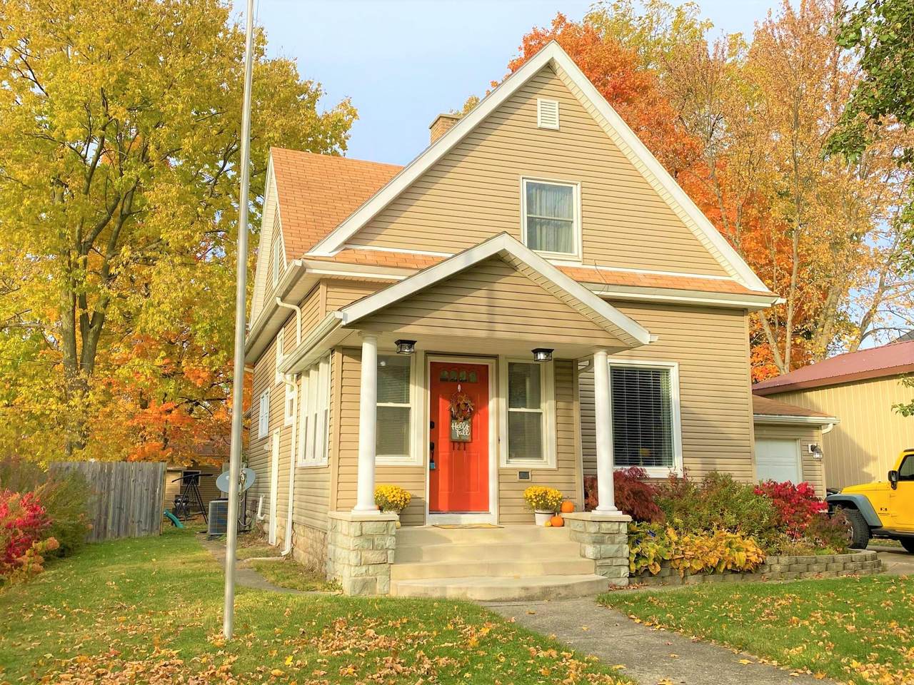 121 Williams Avenue - Photo 1