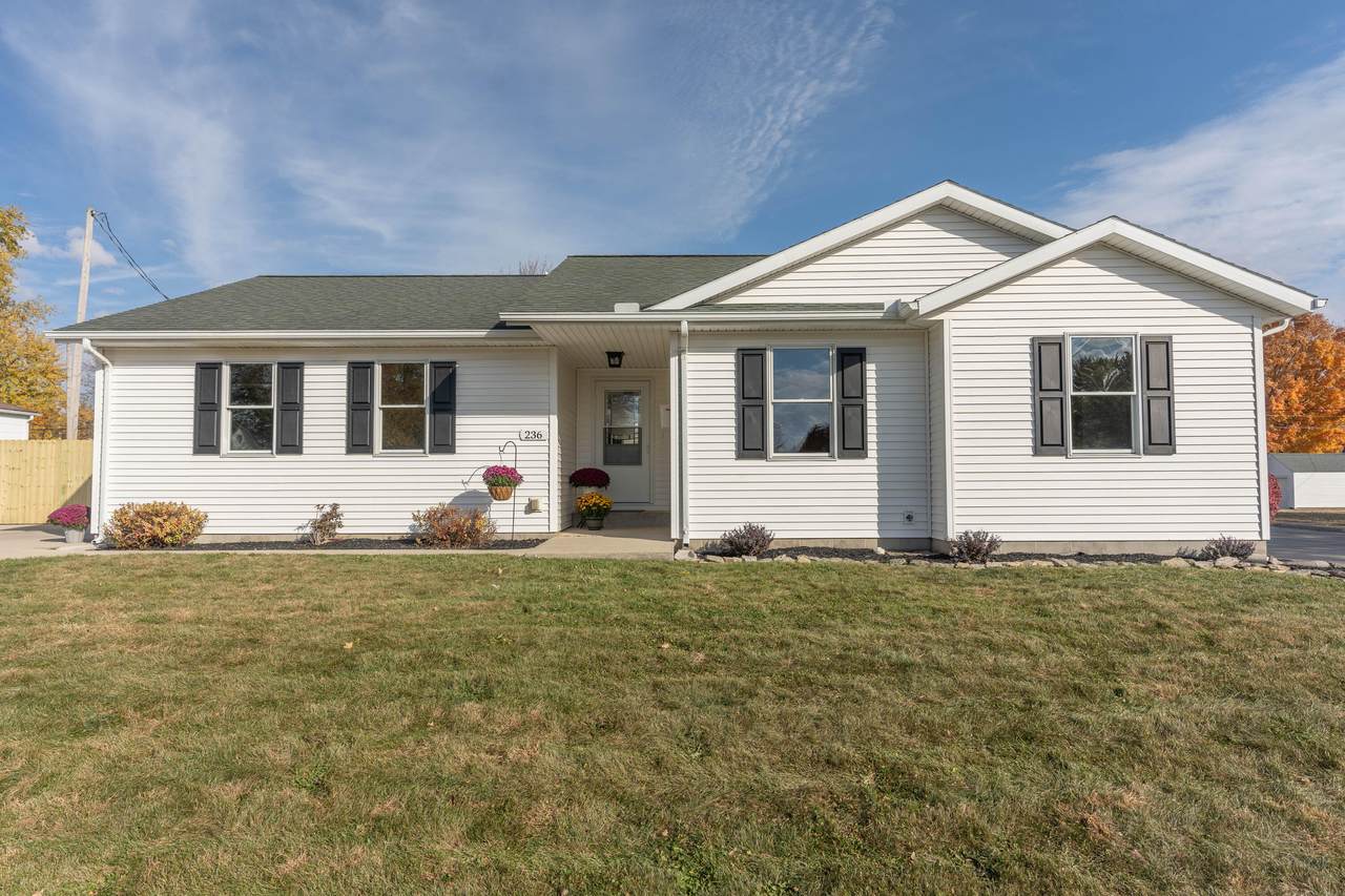 236 Bennett Street - Photo 1
