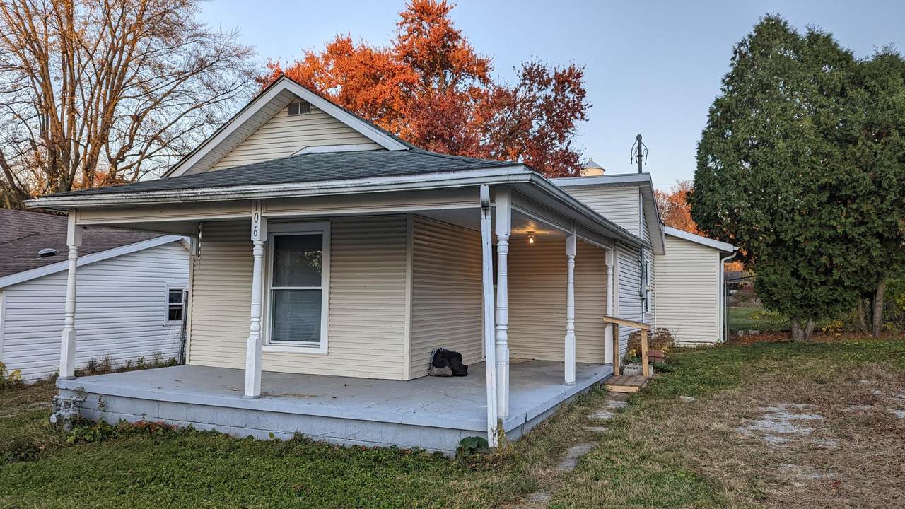 106 Monroe Street - Photo 1