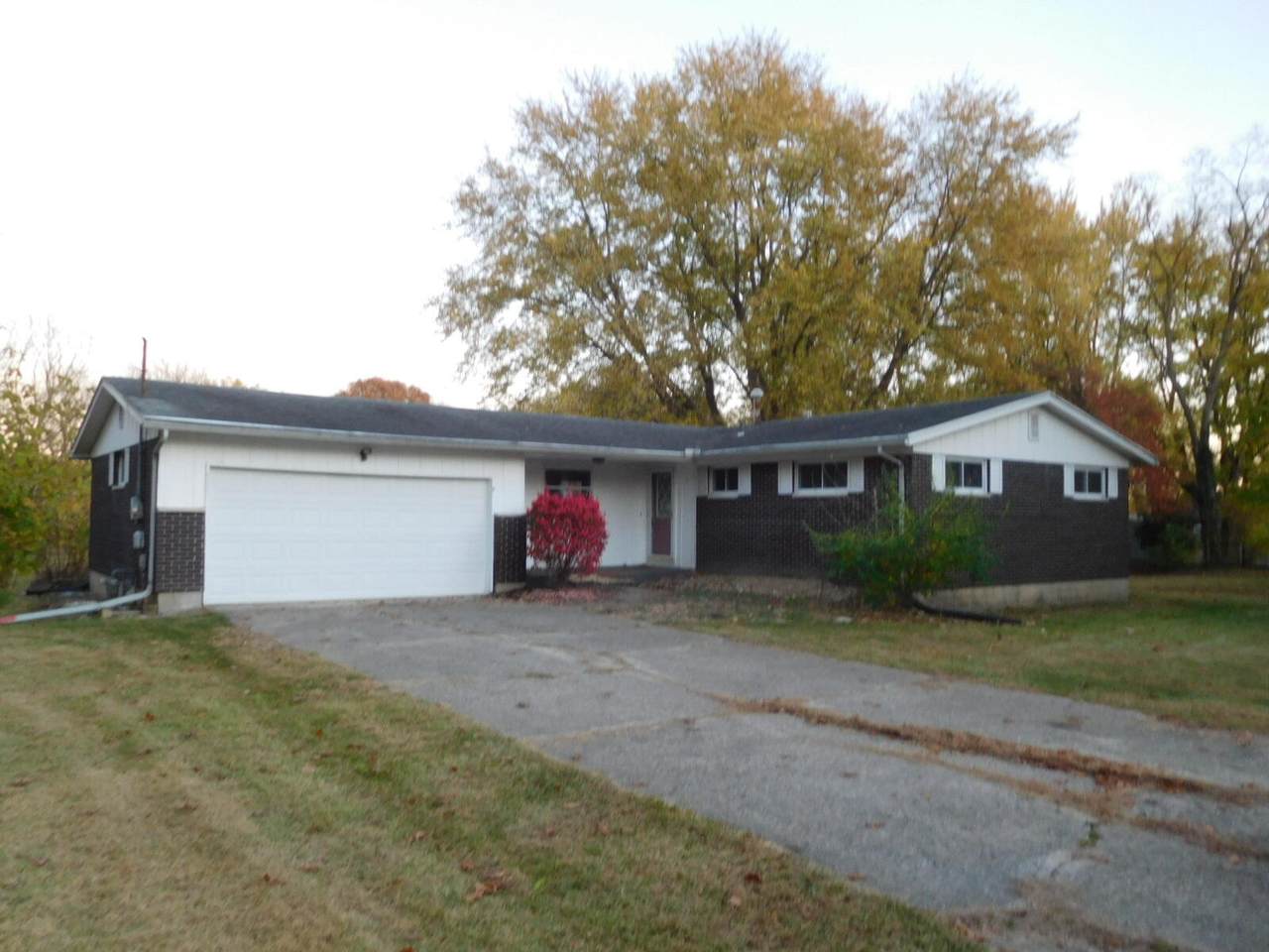 2228 Colby Lane - Photo 1