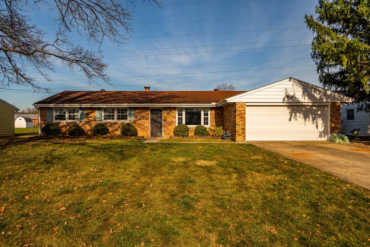 414 Aberdeen Drive - Photo 1