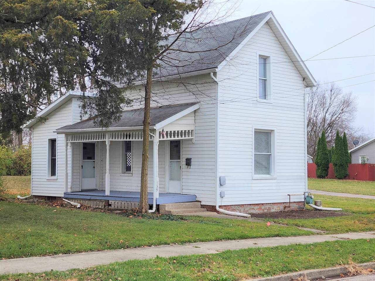 139 Broadway Street - Photo 1