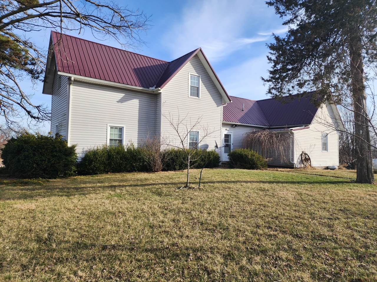 10207 State Route 161 - Photo 1